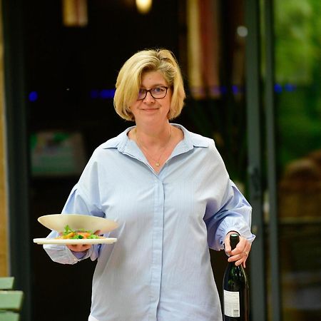 Le Mas Des Aigras - Hotel & Restaurant De Charme En Provence オランジュ エクステリア 写真