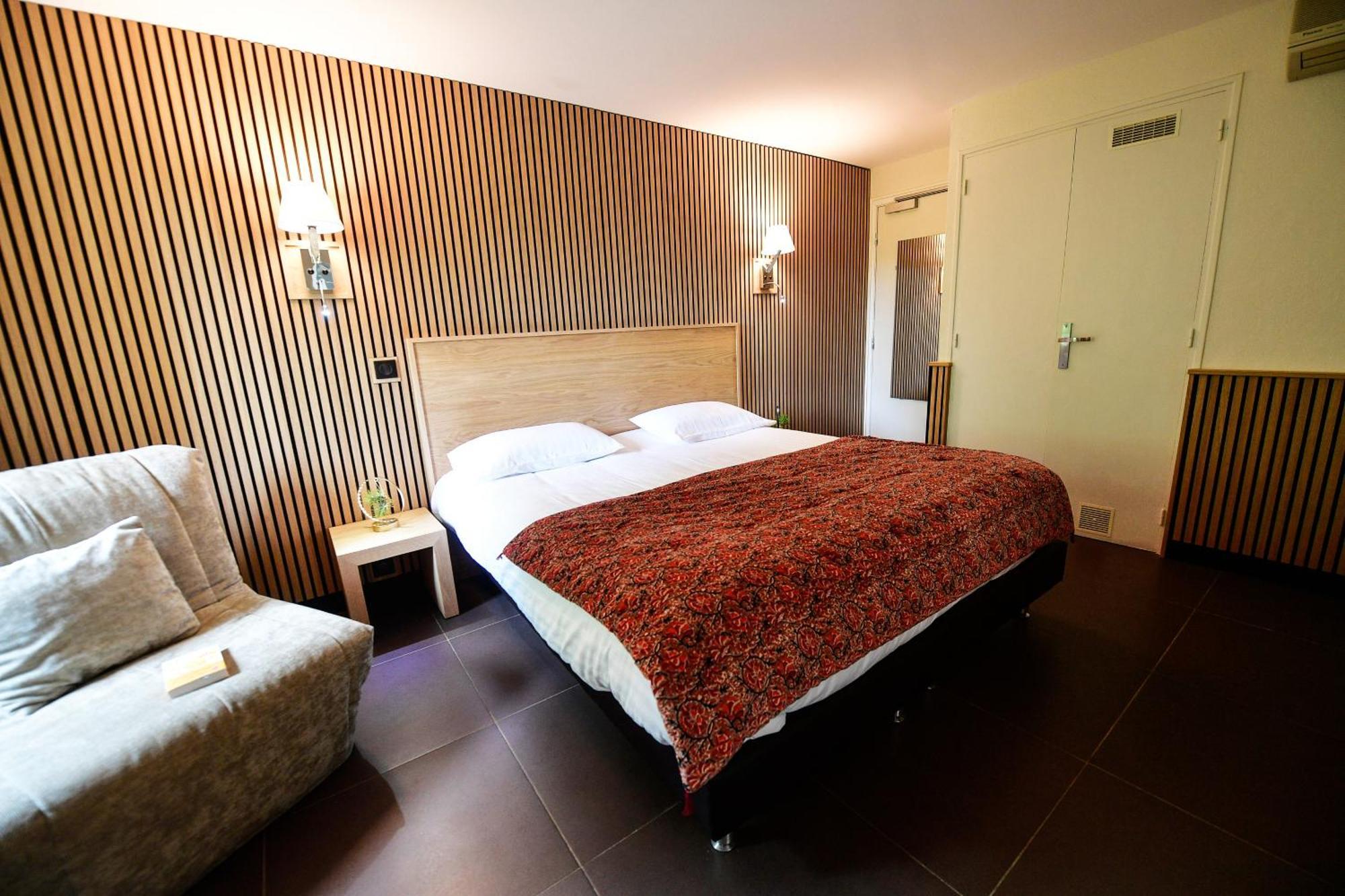 Le Mas Des Aigras - Hotel & Restaurant De Charme En Provence オランジュ エクステリア 写真